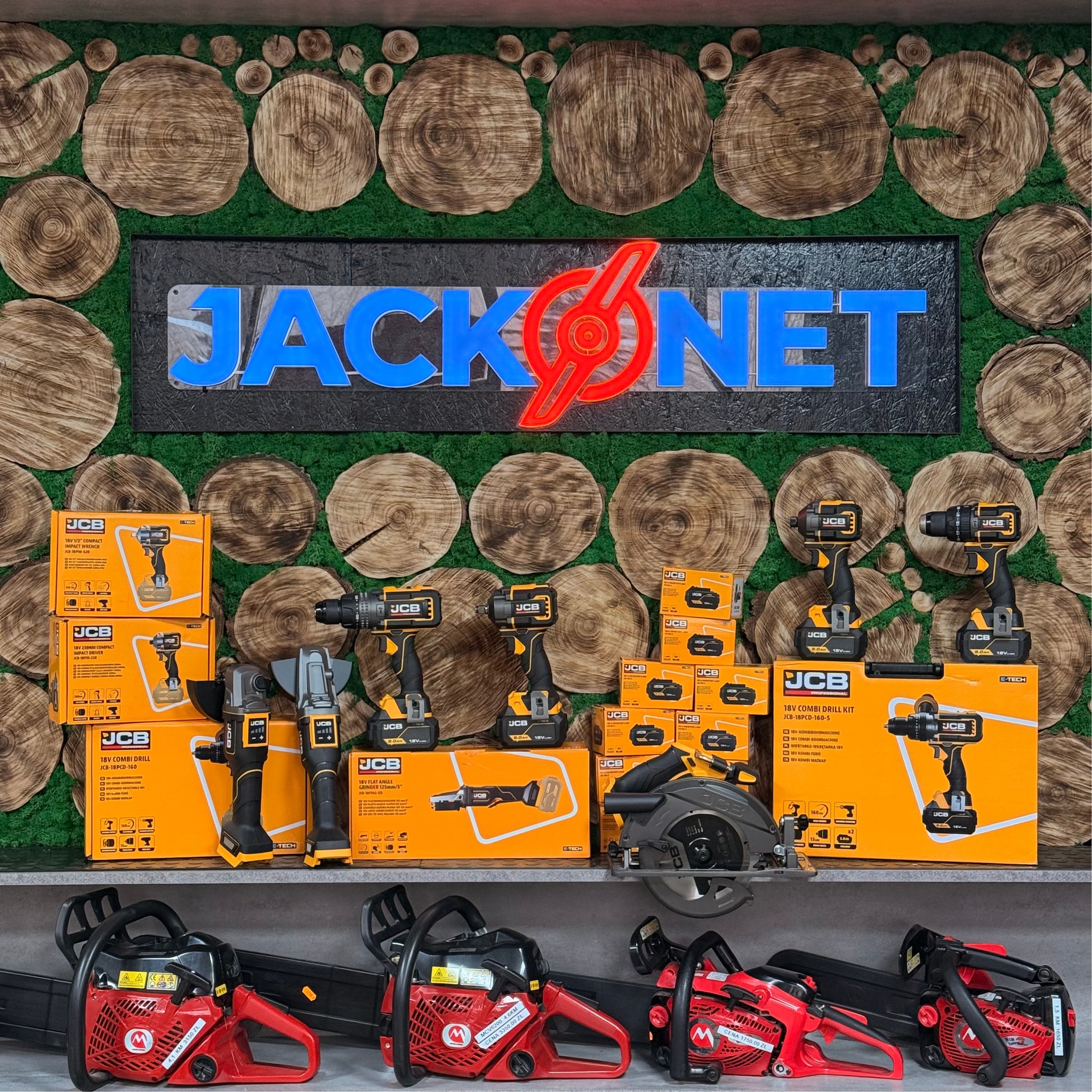 Elektronarzędzia JCB Tools Mińsk Mazowiecki Ciagnik KIOTI CK4030CH wersja zimowa